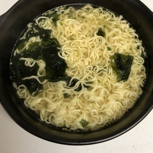 非常の時に　レンジでインスタントラーメン